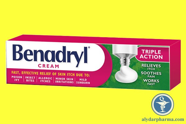 Thuốc bôi Benadryl cream có tác dụng ức chế phản ứng dị ứng và cải thiện các triệu chứng trên da